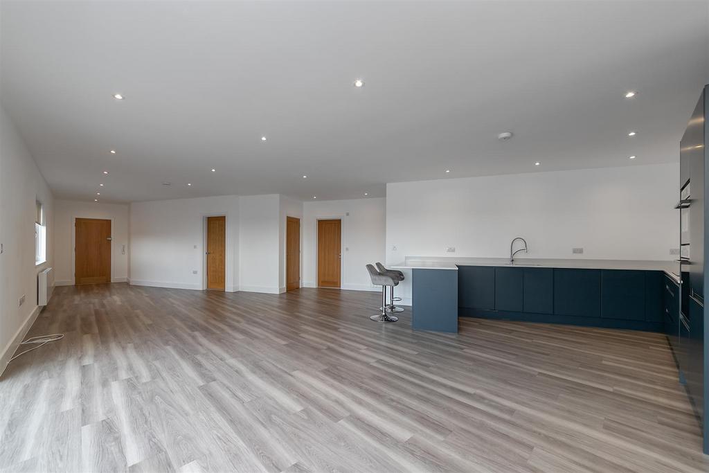 Flat10 114 Ashley Road-13.jpg