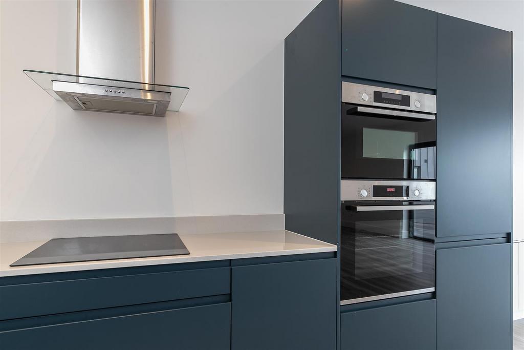 Flat10 114 Ashley Road-12.jpg