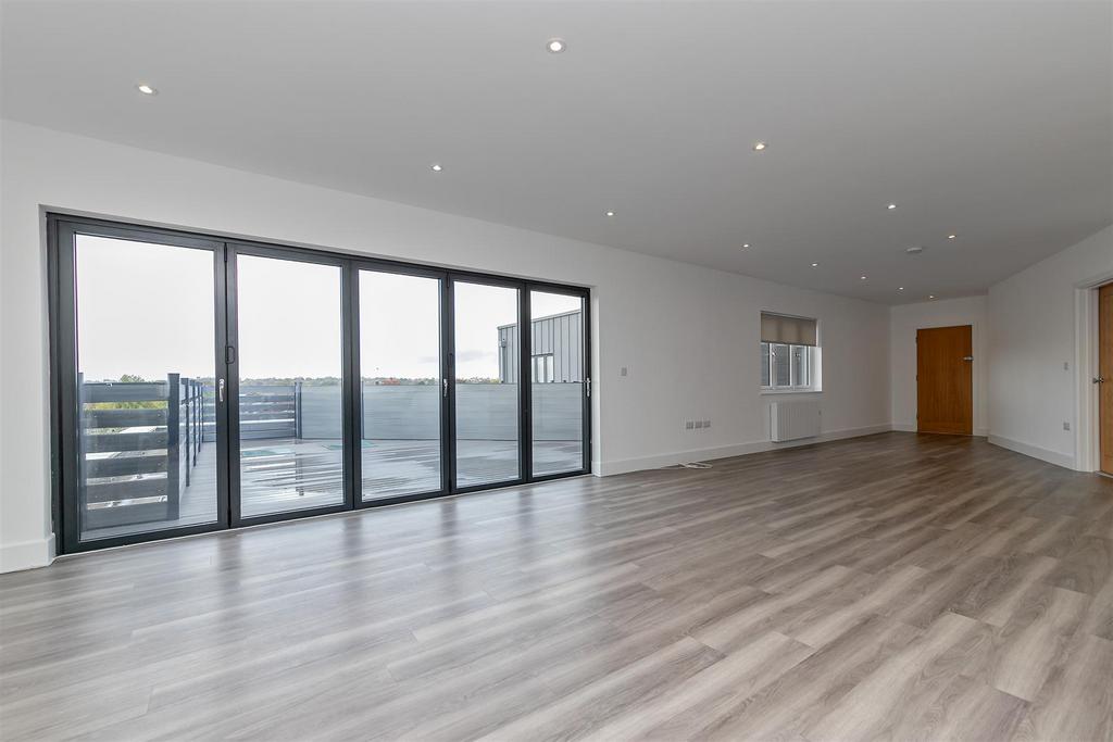 Flat10 114 Ashley Road-15.jpg