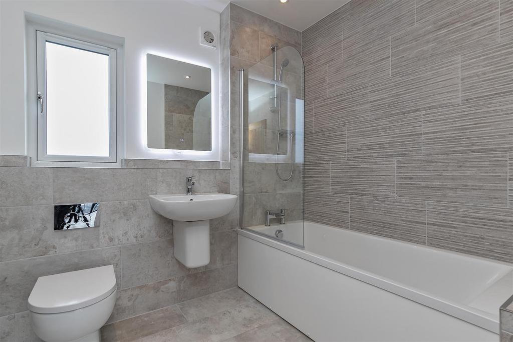 Flat10 114 Ashley Road-19.jpg