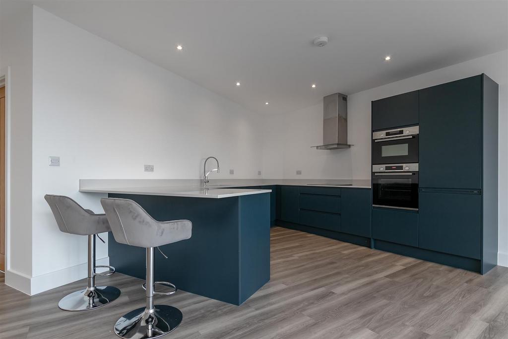 Flat10 114 Ashley Road-10.jpg