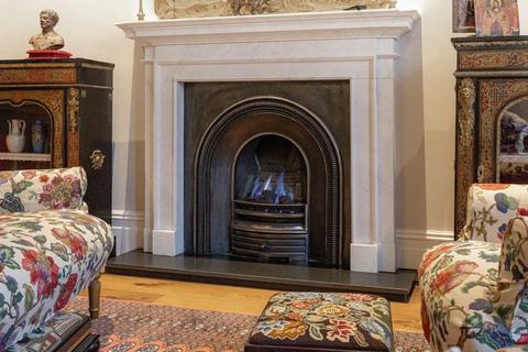5 bedroom house for sale, Kings Road, Richmond TW10