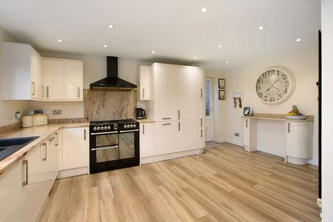 4 bedroom detached house for sale, Highgrove Park, Teignmouth, TQ14