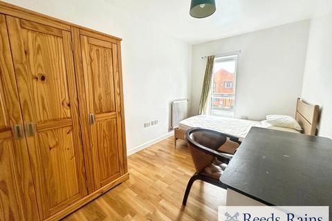 undefined, Florin Lane, Greater Manchester M6