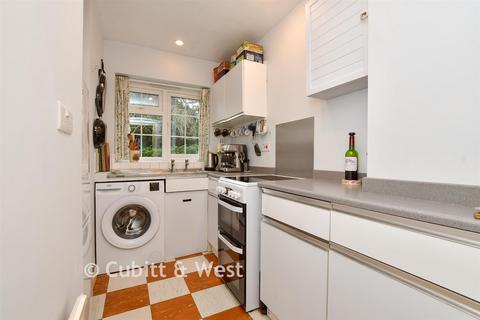 2 bedroom terraced house for sale, Breech Lane, Tadworth KT20