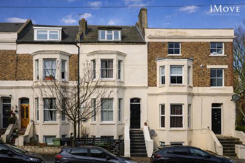 1 bedroom flat for sale, Camden Hill Road, London SE19
