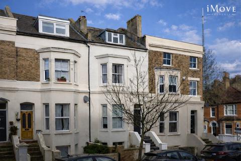 1 bedroom flat for sale, Camden Hill Road, London SE19