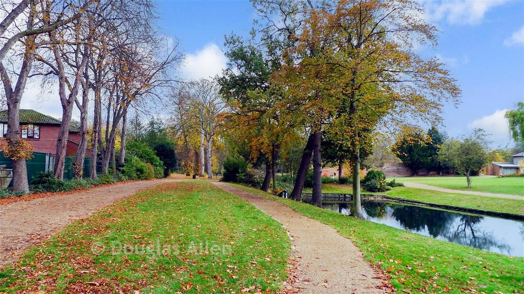 Valentines Park
