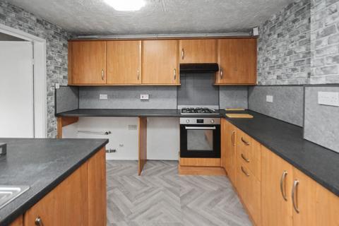 2 bedroom terraced house to rent, Berrys Lane, St. Helens, WA9