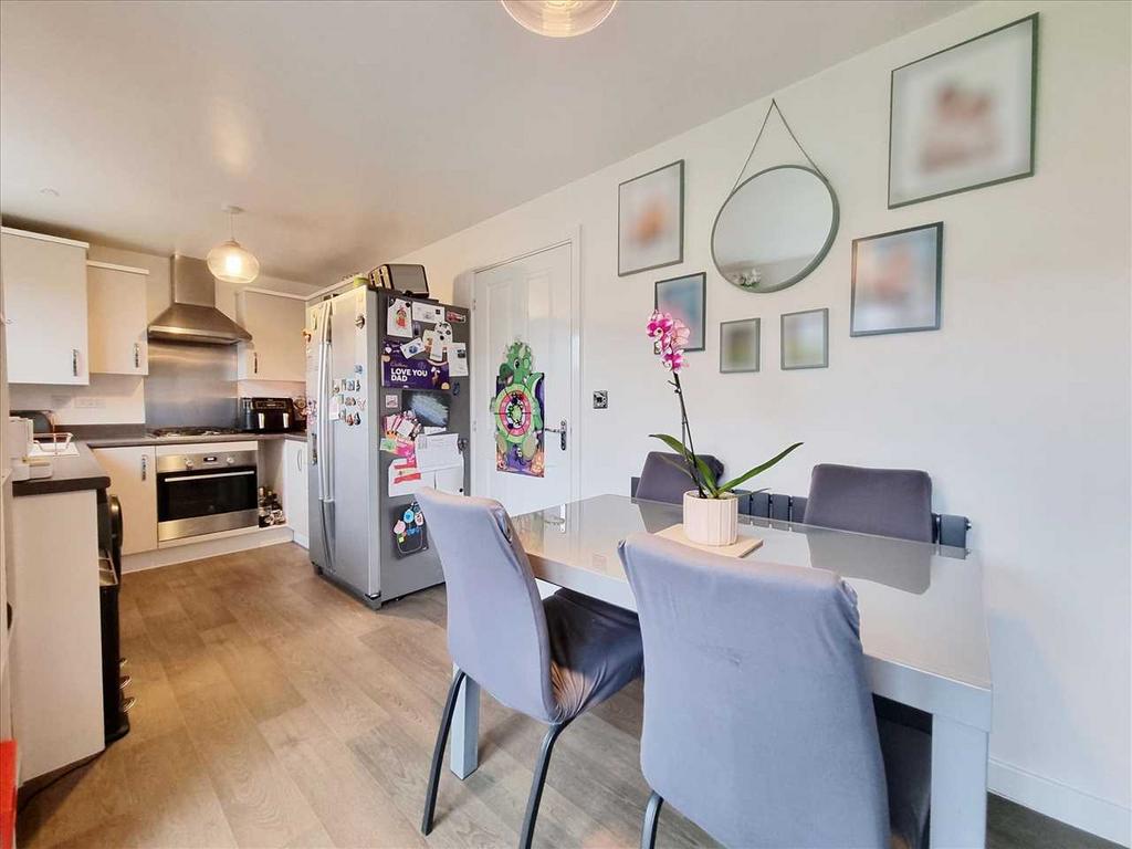 Kitchen Diner: