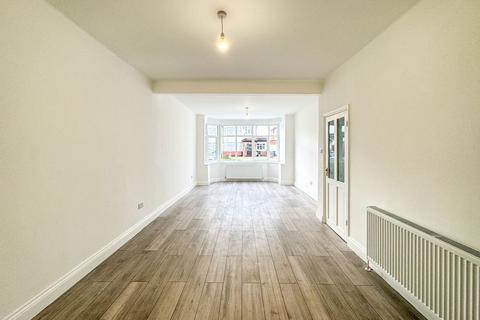 3 bedroom semi-detached house to rent, North Way, London, NW9