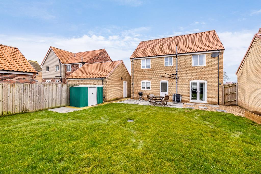 4 Sparrow Drive (Holbeach)-12.jpg