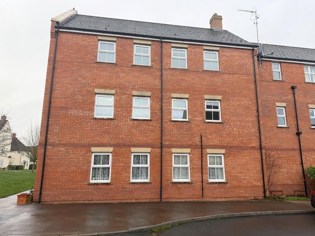 2 Bedroom Flat for Sale