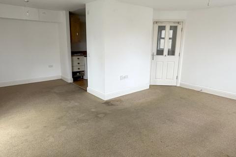 2 bedroom flat for sale, Walton Cardiff, Tewkesbury GL20