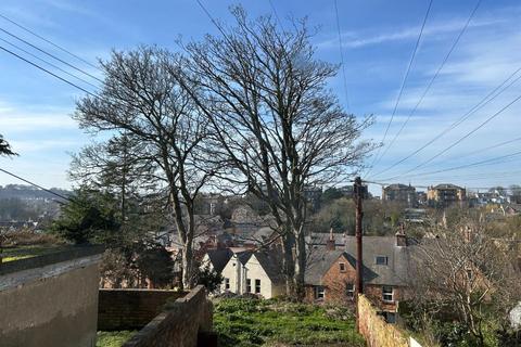 2 bedroom apartment for sale, Grosvenor Crescent, Scarborough