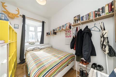 2 bedroom flat for sale, Casimir Road, Clapton, London, E5