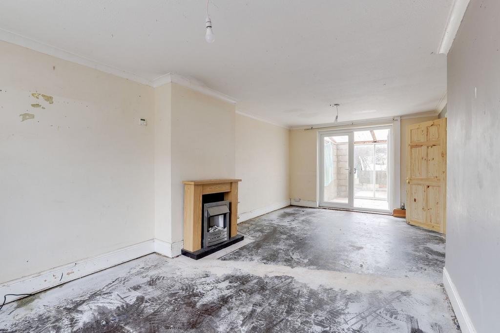 Living/Dining Room