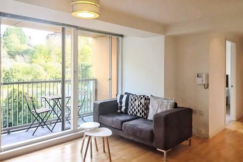 1 bedroom flat to rent, Saxton, The Avenue, Leeds, West Yorkshire, LS9