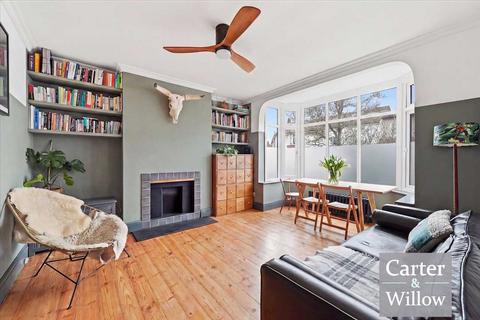3 bedroom terraced house for sale, Oulton Crescent, Barking, Essex