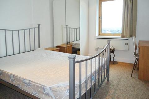 1 bedroom flat to rent, The Boulevard, Leeds, West Yorkshire, UK, LS10