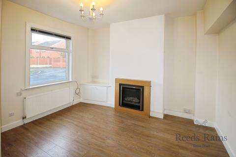 2 bedroom terraced house to rent, Co-Operative Street, Preston PR5