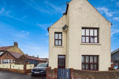 3 bedroom end of terrace house for sale, Southsea Road North, Flamborough