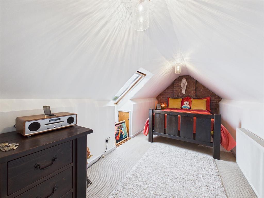 Bedroom: