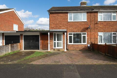 2 bedroom semi-detached house for sale, Swallowfield, Ashford TN24