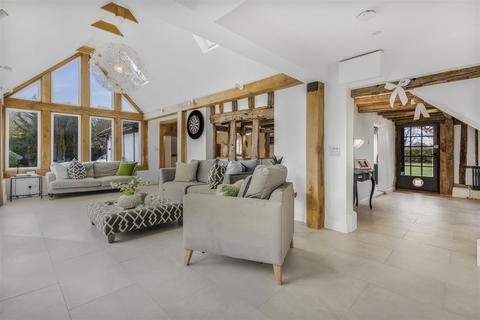 4 bedroom detached house for sale, The Broadway, Dunmow