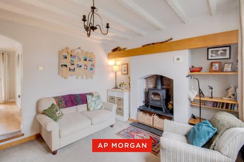 4 bedroom detached house for sale, Mount Pleasant, Kingswinford, West Midlands, DY6