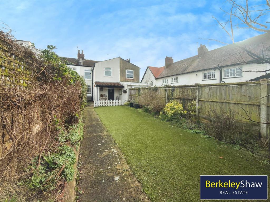 672337bf--4 EC0-B2 BB-8 F1621 FAA8 BC-36150-000004 FD702