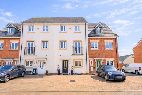 4 bedroom terraced house for sale, Bloomery Circle, Newport, NP19