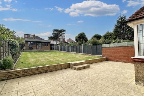 3 bedroom semi-detached house for sale, Brookdale, London, N11