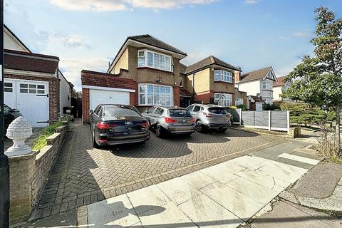 3 bedroom semi-detached house for sale, Brookdale, London, N11