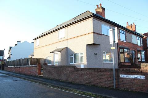 3 bedroom end of terrace house for sale, Mansfield Road, Alfreton, Derbyshire. DE55 7JL