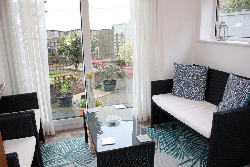 Garden room
