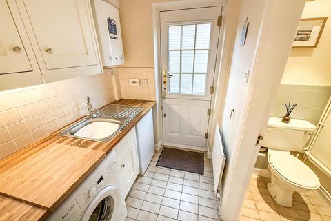 3 bedroom detached house for sale, Rosehill Avenue, Whittington
