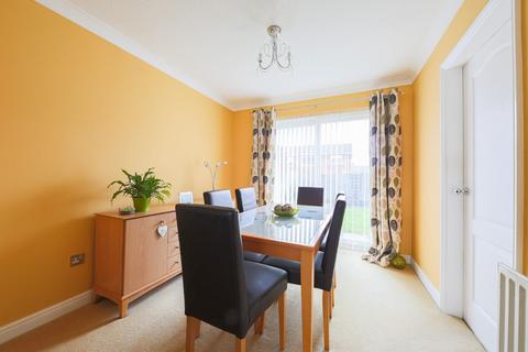 3 bedroom detached house for sale, Kettering Place, Eastfield Dale, NE23