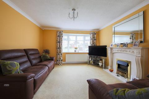 3 bedroom detached house for sale, Kettering Place, Eastfield Dale, NE23