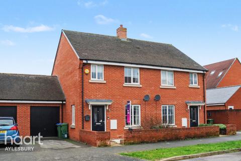 3 bedroom semi-detached house for sale, Laxton Road, Aylesbury