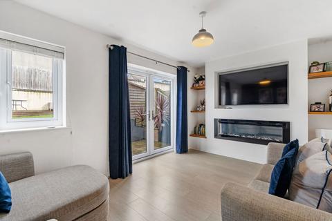 3 bedroom end of terrace house for sale, Oak View Road, Wadebridge, PL27