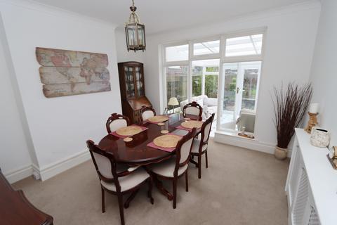 4 bedroom terraced house for sale, Links Avenue, Whitley Bay, Tyne and Wear, NE26 3UH