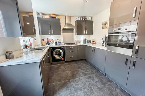 3 bedroom semi-detached house for sale, Burgundy Drive, Hemel Hempstead, HP2