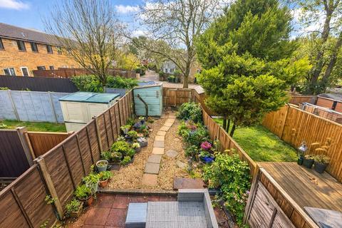 2 bedroom end of terrace house for sale, Habershon Drive, Camberley GU16