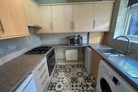 1 bedroom maisonette to rent, Elmfield House, Guildford GU4