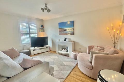 2 bedroom semi-detached house for sale, Kipping Close, Folkestone CT18
