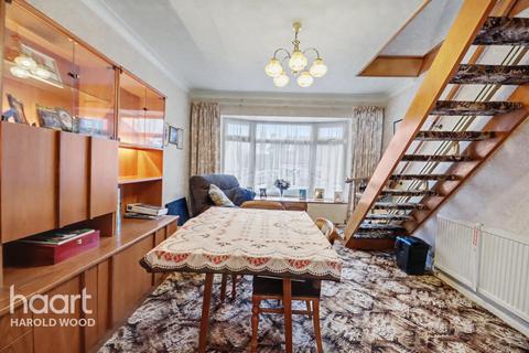 2 bedroom chalet for sale, Alderwood Drive, Abridge