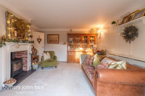 3 bedroom detached house for sale, Whitchurch Road, Audlem