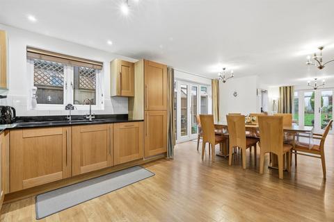 undefined, Brook Road, Buckhurst Hill