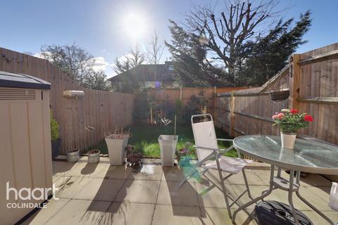2 bedroom terraced house for sale, Curton Close, HA8